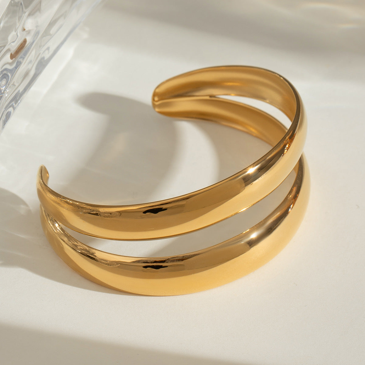 Bracelet dorée classique